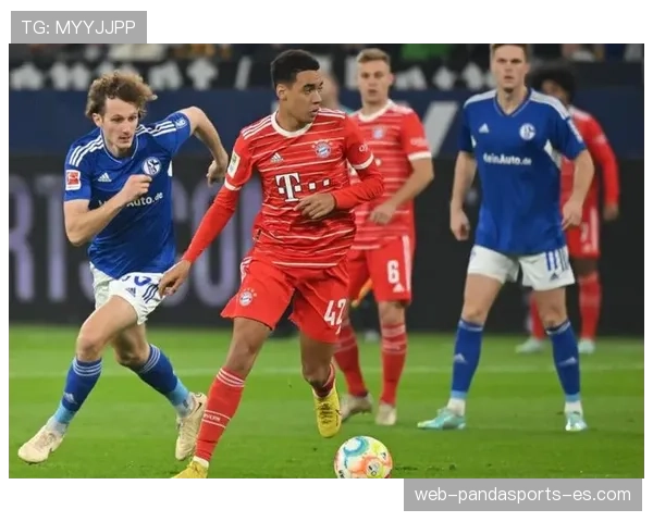 穆西亚拉关键战进球能力进化解析：硬仗型中场的崛起